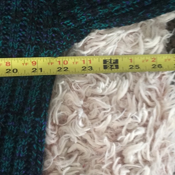 🦚VTG oversized acrylic mock turtleneck sweater - Picture 5 of 7